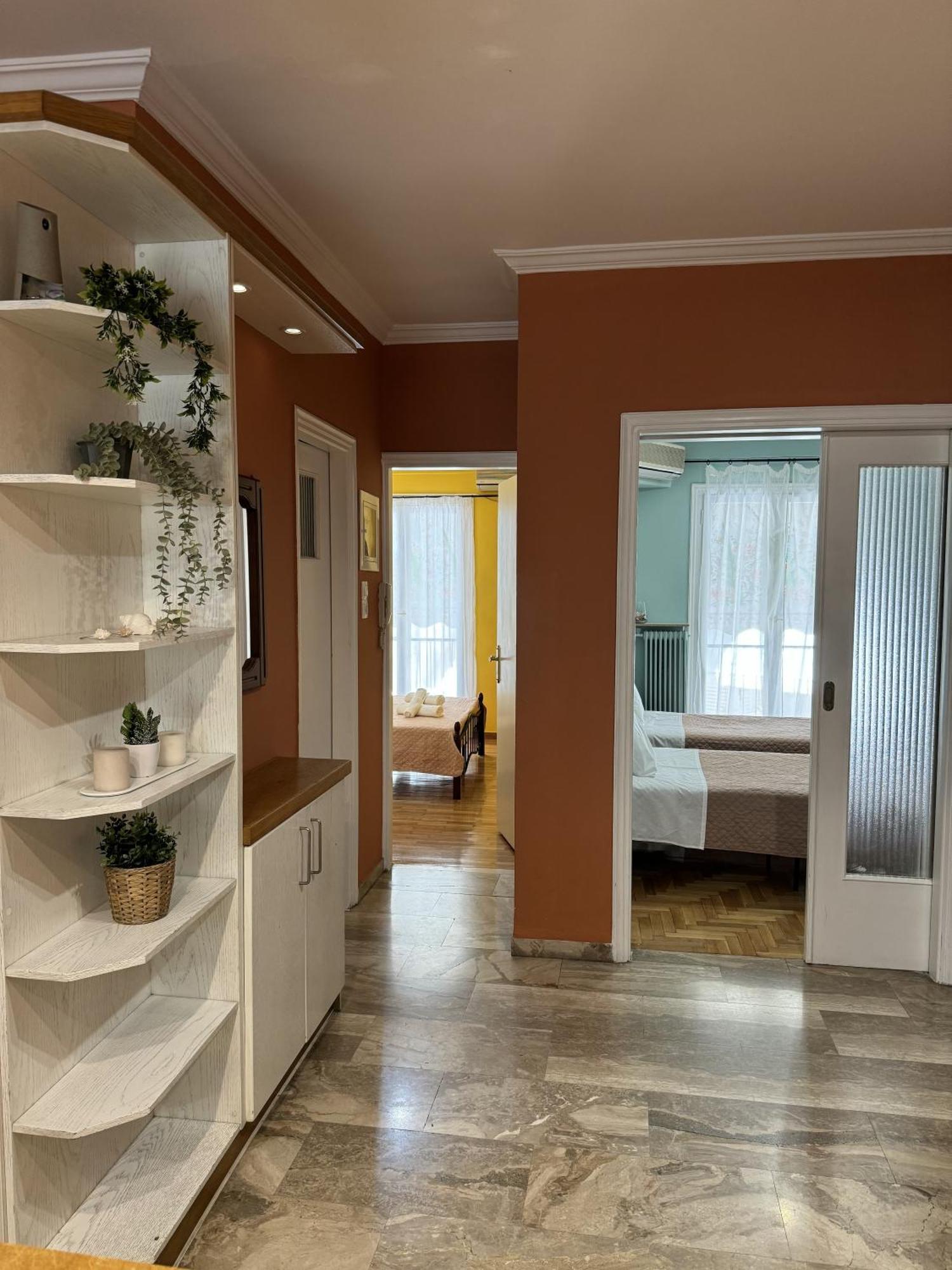 Cozy Apt Next To Acropolis Атина Екстериор снимка