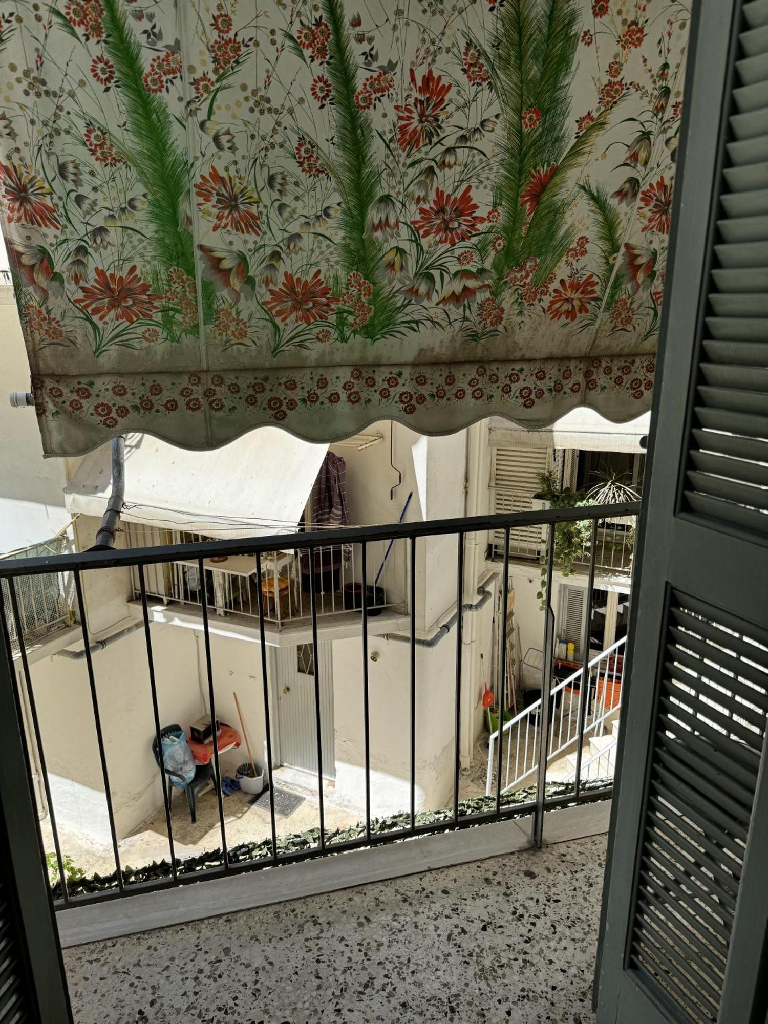 Cozy Apt Next To Acropolis Атина Екстериор снимка